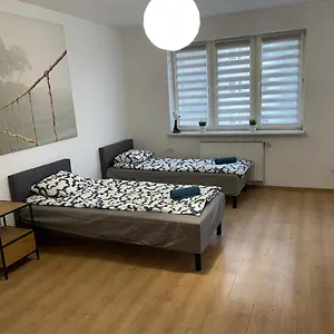 Ken Hostal Varsovia